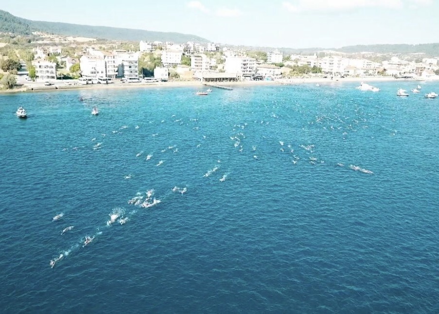 © Geordie Stewart - Hellespont Swim